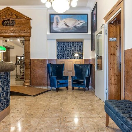 Seehotel Schwan Гмунден Экстерьер фото