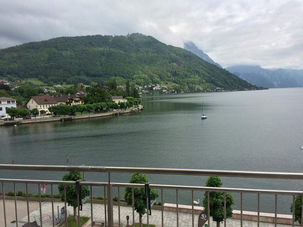 Seehotel Schwan Гмунден Экстерьер фото