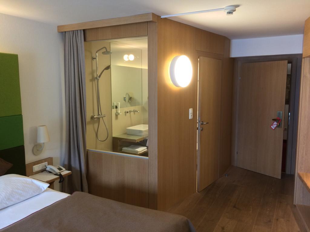 Seehotel Schwan Гмунден Экстерьер фото