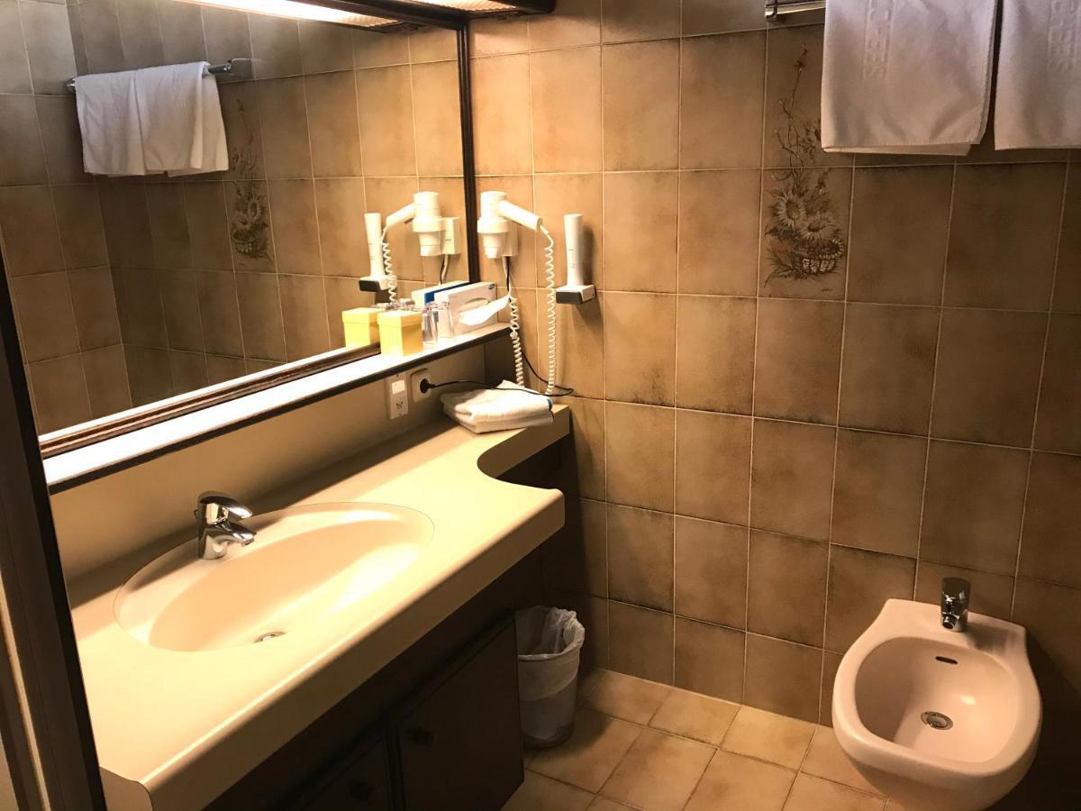 Seehotel Schwan Гмунден Экстерьер фото